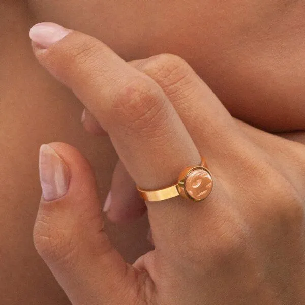 ALEXASCHA ALEXASCHA Größenverstellbarer Ring mit Stein | Goldring, Nussbraun, – Produktbild 3 von 4