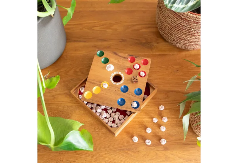 LOGOPLAY Spiel Original Funny Pigz mit Karton, Familienspiel, Original Funny Pigz Lustiges Schweinchenspiel-Würfelspiel aus Holz &, Beige, – Produktbild 3 von 5