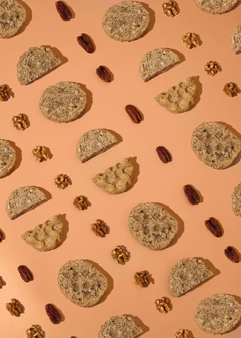 KoRo Bio Cookie Caramelised Pecan Walnut | 12 x 50 g – Produktbild 4 von 5