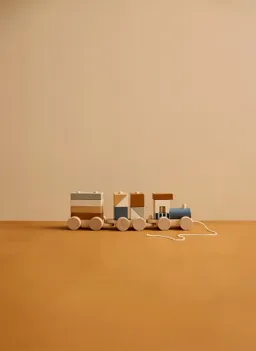 Kids Concept Kids Concept Zug mit Holzklötzen braun – Produktbild 1 von 1