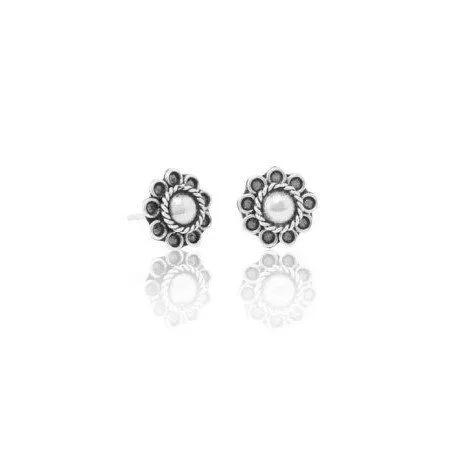 pakilia pakilia Silber Ohrstecker Blume fein Fair-Trade und handmade, Weiss, – Produktbild 2 von 4