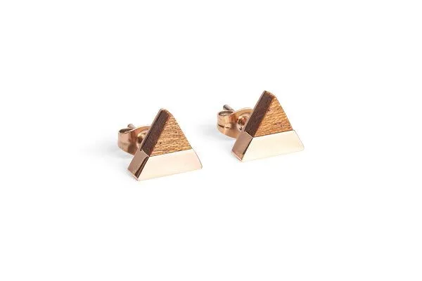 BeWooden BeWooden Dreieckige Ohringe - Holz und Edelstahl Kombination, Grey, – Produktbild 3 von 5