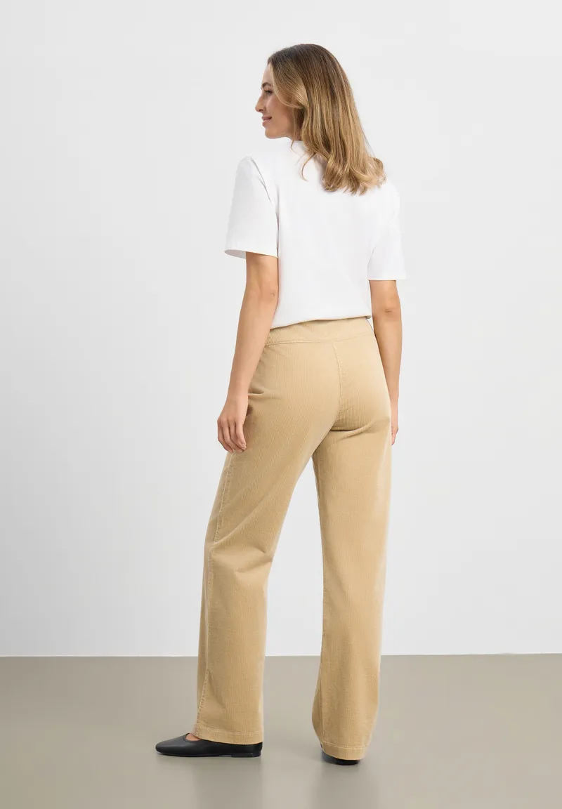 LAURIE LAURIE Damen vegan Hose Thea Straight Aus Cord Mittellang Farbe Cafe Latte, Beige, – Produktbild 1 von 2