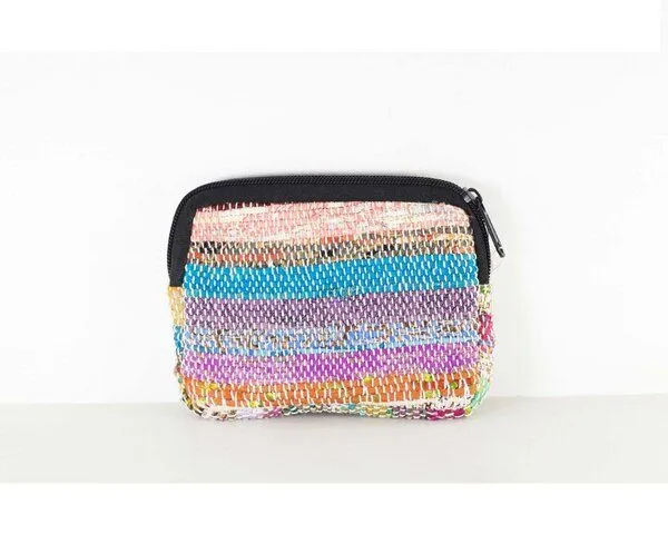 Himal Hemp Himal Hemp Geldbörse mit Zipper aus Recycle Sari – Produktbild 1 von 3