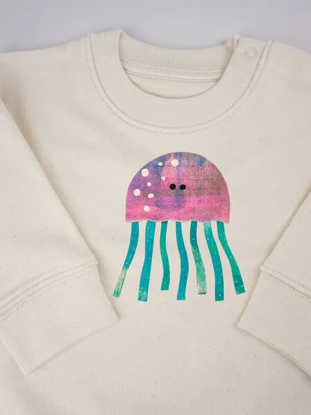 MelaDi Meladi Kinder Baby - Sweater aus Biobaumwolle - Qualle auf Natural Raw, Weiß, – Produktbild 7 von 7