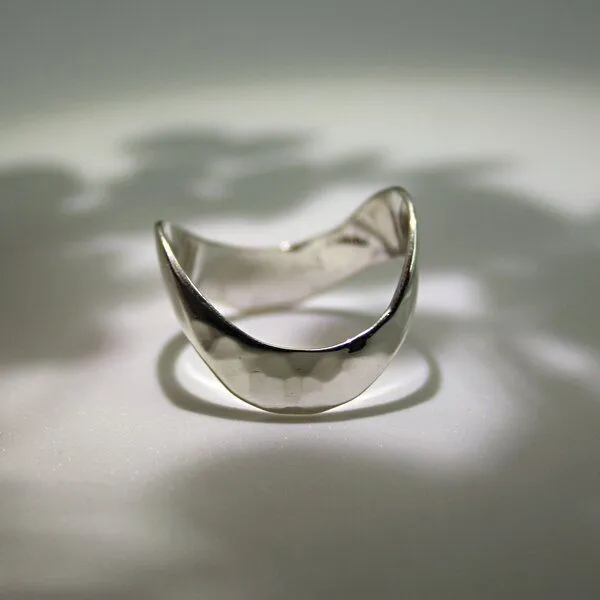 pakilia pakilia Ring "Ondas" #8 – Produktbild 4 von 5