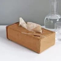 Zuperzozial Zuperzozial Kosmetiktücherbox aus Papier, inkl. 80 Tücher – Produktbild 1 von 1