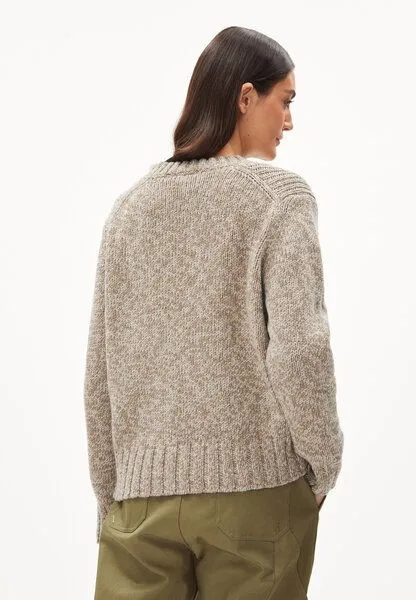 ARMEDANGELS ARMEDANGELS AMALIAA LEOPARD - Damen Strick Pullover Relaxed Fit aus Bio-Woll Mix, Light caramel melange-oatmilk, – Produktbild 2 von 4