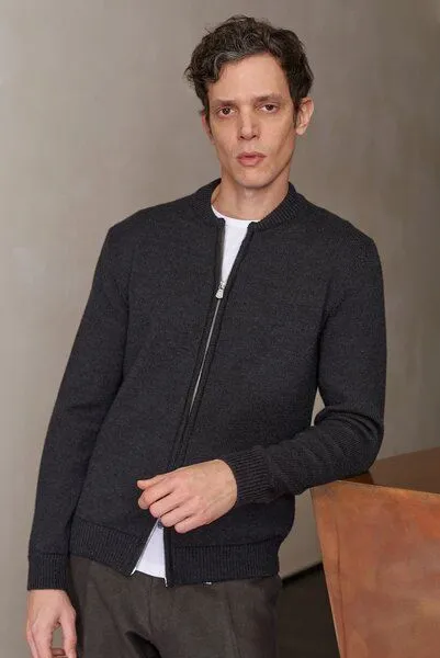About Companions About Companions - Pullover Paul, Melange black, – Produktbild 3 von 4
