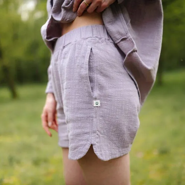 NORDLICHT NORDLICHT Damen Shorts Letje mit Leinenstruktur aus 100% Bio-Baumwolle, Lila, – Produktbild 4 von 4