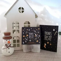 Ideenverlag Hamburg Ideenverlag Hamburg 1x „Frohes Fest“ Samenbombe im Tütchen mit Kaltkeimer-Saatgut + 1x Gratis Geschenk Grußkarte/ Weihnachtsgruß/Wichtelgeschenk/Weihnachtsgeschenk – Produktbild 1 von 1