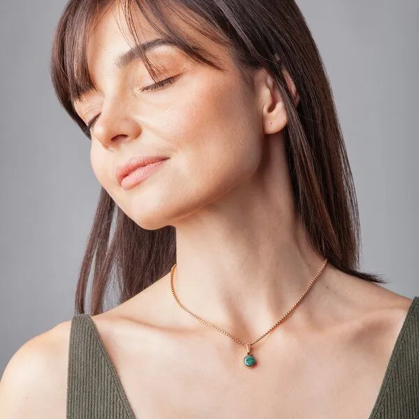 ALEXASCHA ALEXASCHA Kurze Kette mit Anhänger | Mix & Match | Roségold, Malachitgrün, – Produktbild 2 von 4