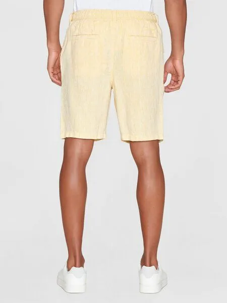 KnowledgeCotton Apparel KnowledgeCotton Apparel Herren Shorts "FIG loose linen shorts" Fischgrät - VEGAN, Misted yellow (gelb), – Produktbild 2 von 4