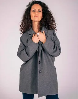 Aatise Aatise Damen-Oversize Mantel Zaneta aus upgecycelter Kammwolle – Produktbild 1 von 1