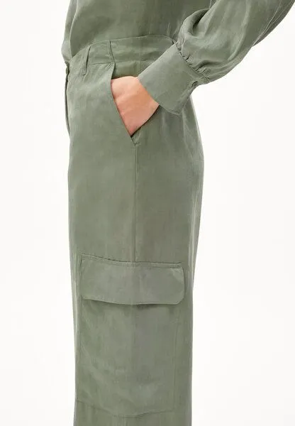 ARMEDANGELS ARMEDANGELS CATIAA - Damen Webhose aus Lyocell, Grey green, – Produktbild 4 von 4