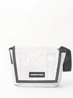 Freitag Freitag F11 LASSIE - white (000004048932) – Produktbild 1 von 1