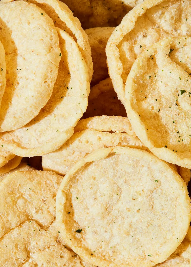 KoRo Protein Pop Chips mit Sour Cream 14 x 50 g – Produktbild 3 von 5
