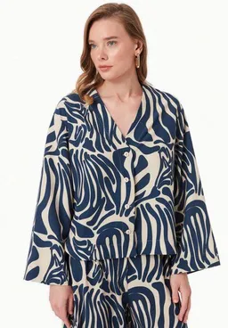 ORGANICATION ORGANICATION Bluse aus LENZING ECOVERO mit Muster – Produktbild 1 von 1