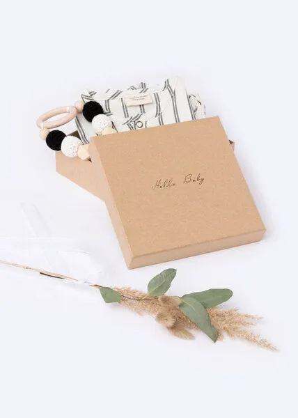 NoniKids Berlin NoniKids Berlin NoniKids Geschenkebox *Baby black- white* I GOTS & Bio – Produktbild 7 von 8