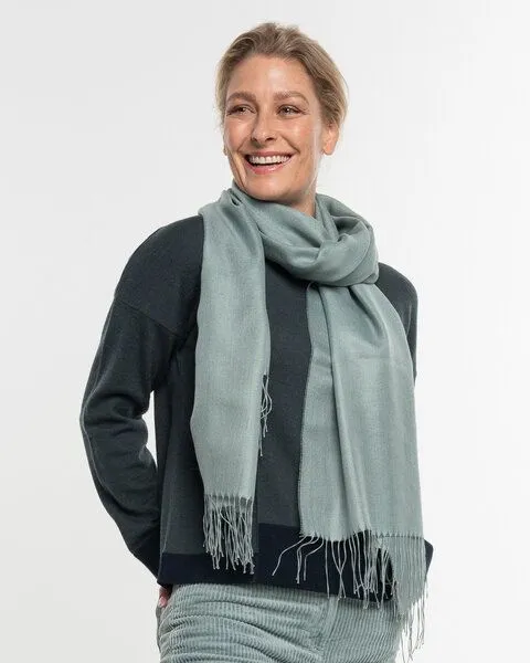 Alma & Lovis Alma & Lovis Exklusiver Schal im edlen Alpaka-Seide-Mix | Alpaca Scarf, Aloe (grün), – Produktbild 1 von 3