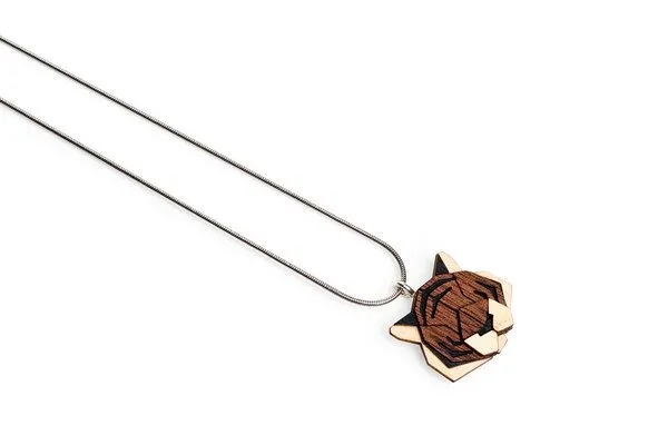 BeWooden BeWooden Halskette Tiger | Kette mit Anhänger aus Holz, Tiger, – Produktbild 2 von 3