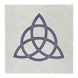Veskor Cassiopeia Veskor Cassiopeia TRIQUETRA Heilige Geometrie Linoldruck | 22 × 22 cm | Indigo auf Naturweiß – Produktbild 1 von 1