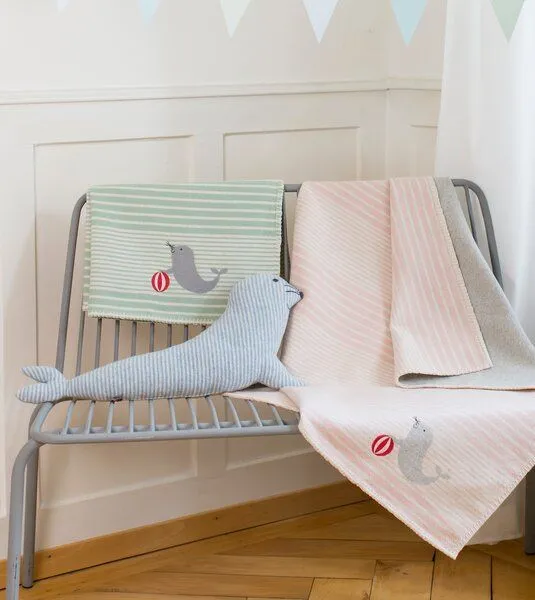 david fussenegger david fussenegger Babydecke Robbe, Rosa, – Produktbild 4 von 4