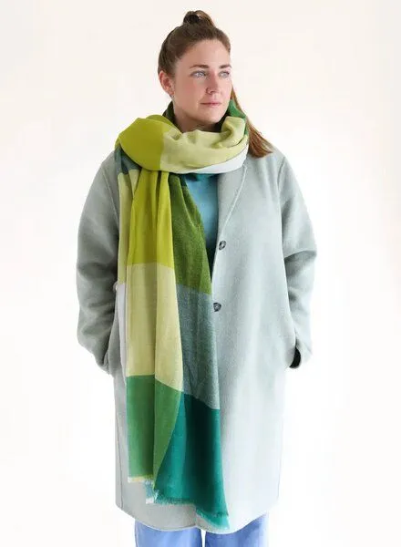 Djian Djian Schal aus Merino-Wolle – KARO – mulesingfrei, Grüntöne, – Produktbild 1 von 3