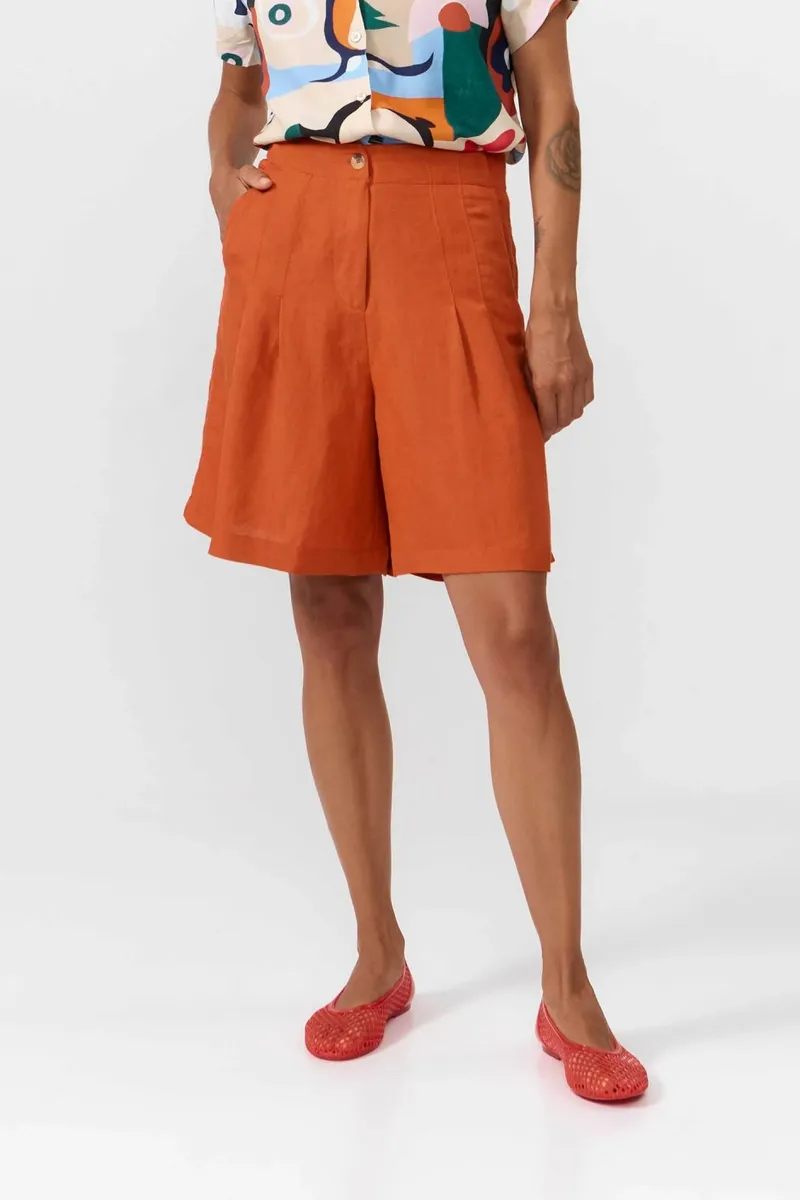 SUITE13LAB SUITE13LAB Damen vegan Kurze Bermudas Salor Henna, Dunkelorange, – Produktbild 2 von 2