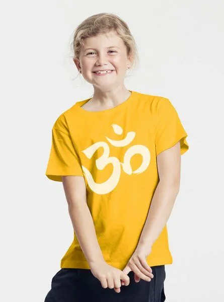 Peaces.bio - handbedruckte Biomode Peaces.bio - handbedruckte Biomode Bio-Kinder T-Shirt Om, Gelb, – Produktbild 2 von 2