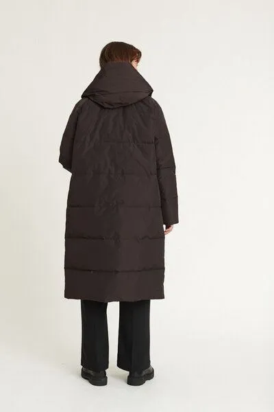Basic Apparel Basic Apparel Wintermantel Tenna Shawl Collar Parka aus recyceltem Polyester, Braun (chocolate torte), – Produktbild 4 von 4