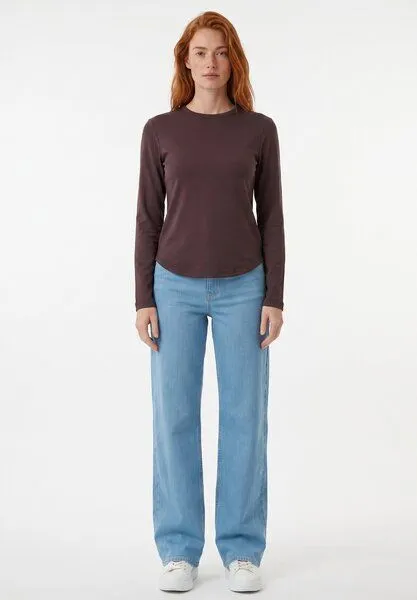 ORGANICATION ORGANICATION Slim-Fit-Longsleeve aus Bio-Baumwolle, Cocoa powder, – Produktbild 2 von 4
