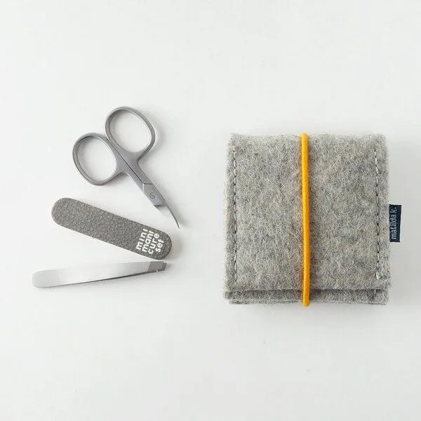 matilda k. manufaktur matilda k. manufaktur mini-maniküre-set 'ella' aus Wollfilz mit Rundgummi-Verschluß in vielen Farben, Braun, – Produktbild 8 von 8