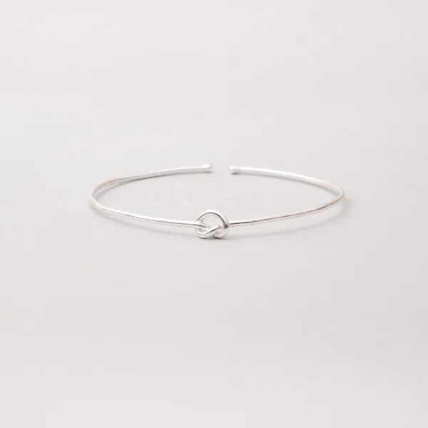 fejn jewelry fejn jewelry Armband 'knot arm cuff', Silber, – Produktbild 1 von 2