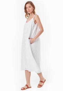 ORGANICATION ORGANICATION Damen vegan Kleid Jacquard Weiß – Produktbild 1 von 1