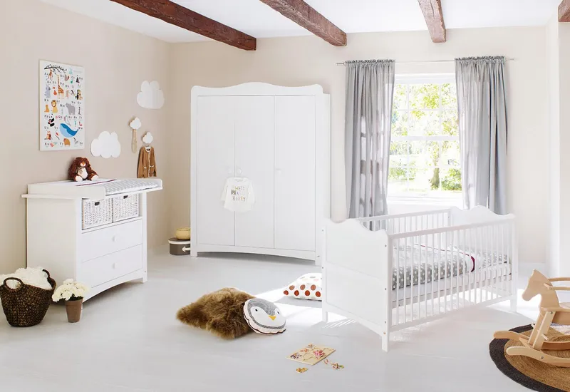 Pinolino Pinolino Babymöbel-Set Kinderzimmer-Set 'Florentina' breit groß, 3-tlg., Weiß, – Produktbild 1 von 3