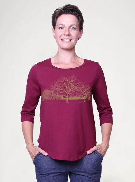 Peaces.bio - handbedruckte Biomode Peaces.bio - handbedruckte Biomode Dreiviertelarm-Shirt Landscape, Bordeaux, – Produktbild 2 von 2