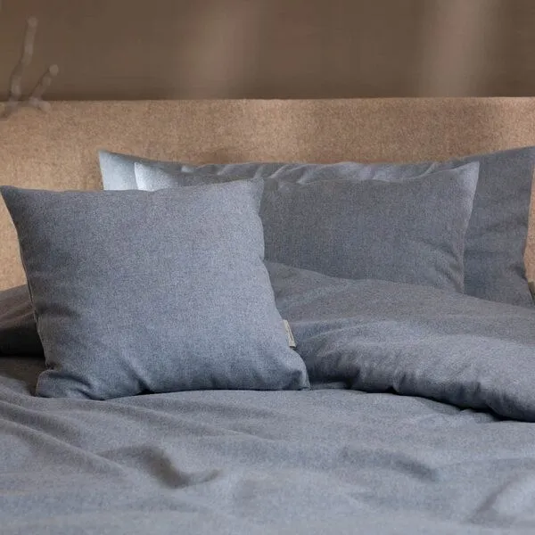 nahtur-design nahtur-design Bettwäsche aus Feinloden | 100% mulesingfreie Merinowolle, Hellblau, – Produktbild 3 von 4