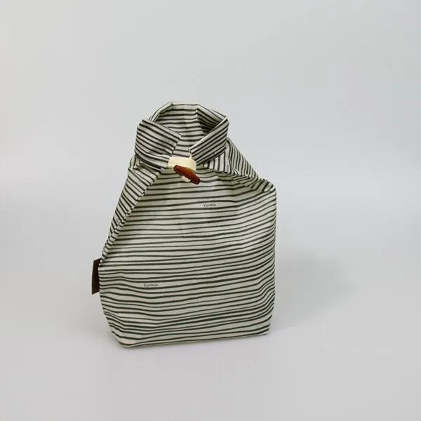 Kumanu - von Natur aus gut Kumanu - von Natur aus gut Bienenwachs-Snackbeutel "Pausenpaul" | 28x22cm | aus Bio-Bienenwachstuch, Streifen, – Produktbild 1 von 3