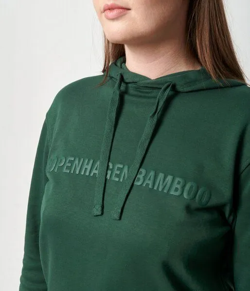 Copenhagen Bamboo Grüner Bambus-Kapuzenpullover mit Logo – Produktbild 2 von 4