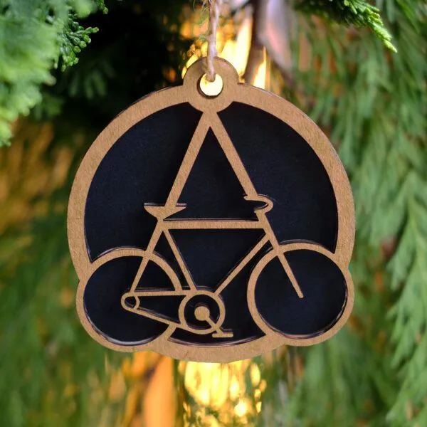 roots of compassion roots of compassion Upcycling-Baumschmuck "Bike Anarchy" | 6 St. | Weihnachten, Deko, Weihnachtsbaum, Geschenk – Produktbild 1 von 4