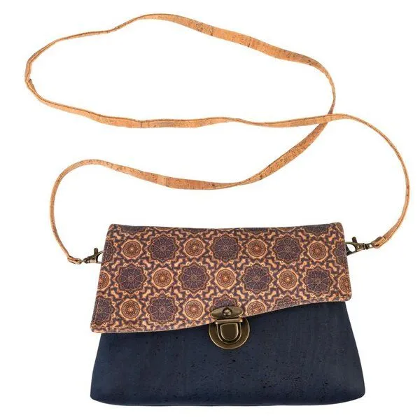 Kork-Deko Kork-Deko Kleine blaue Kork-Clutch – vegan, mit Reißverschluss & handgefertigt – Produktbild 2 von 5