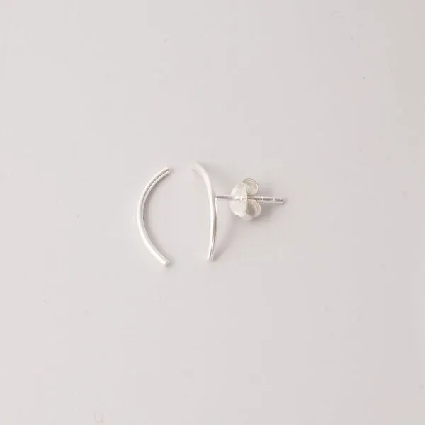 fejn jewelry fejn jewelry Ohrstecker 'curved' mit Halbkreis, Silber, – Produktbild 1 von 2