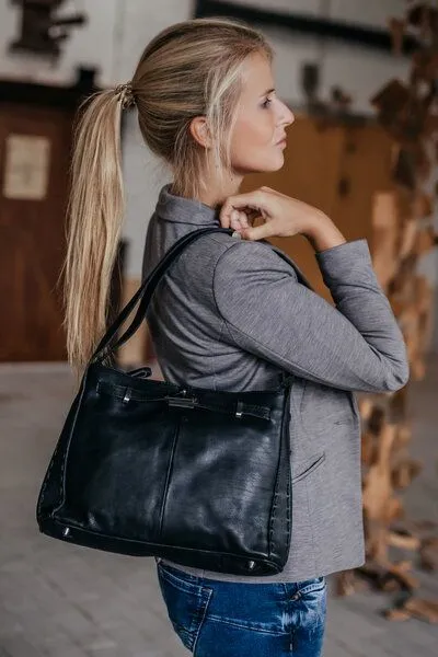 manbefair manbefair Handtasche Audrey Leder, Schwarz, – Produktbild 2 von 4