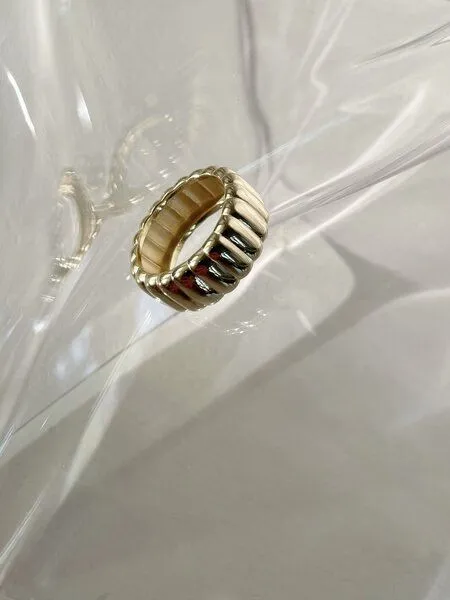 noemvri fashion label noemvri fashion label Linienring, Gold, – Produktbild 3 von 3