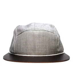 Lou-i Lou-i Cap grau mit edlem Holzschild - Made in Germany - Sehr leicht & bequem – Produktbild 1 von 1