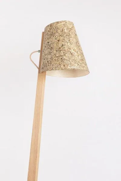 ALMUT von Wildheim ALMUT von Wildheim Handgemachte Stehlampe aus Eiche Lampenschirm aus Naturmaterialien, Ananasfasern (gold), – Produktbild 2 von 4