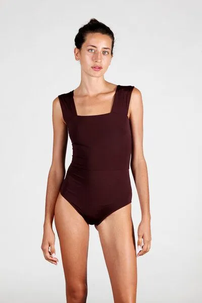 RENDL RENDL Swimsuit No.6 - minimalistischer Badeanzug mit breiten Trägern für alle Größen, Aubergine, – Produktbild 2 von 4