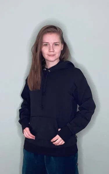Golden Circle Clothing Golden Circle Clothing Hoodie mit übergroßer Kapuze und Daumenlöchern, Schwarz, – Produktbild 1 von 4