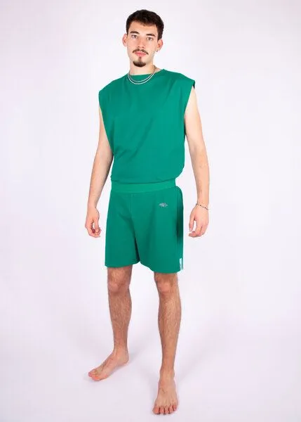 ÆVRIL ÆVRIL Unisex Kurze Shorts // Emerald Green // Bio-Baumwolle – Produktbild 2 von 3